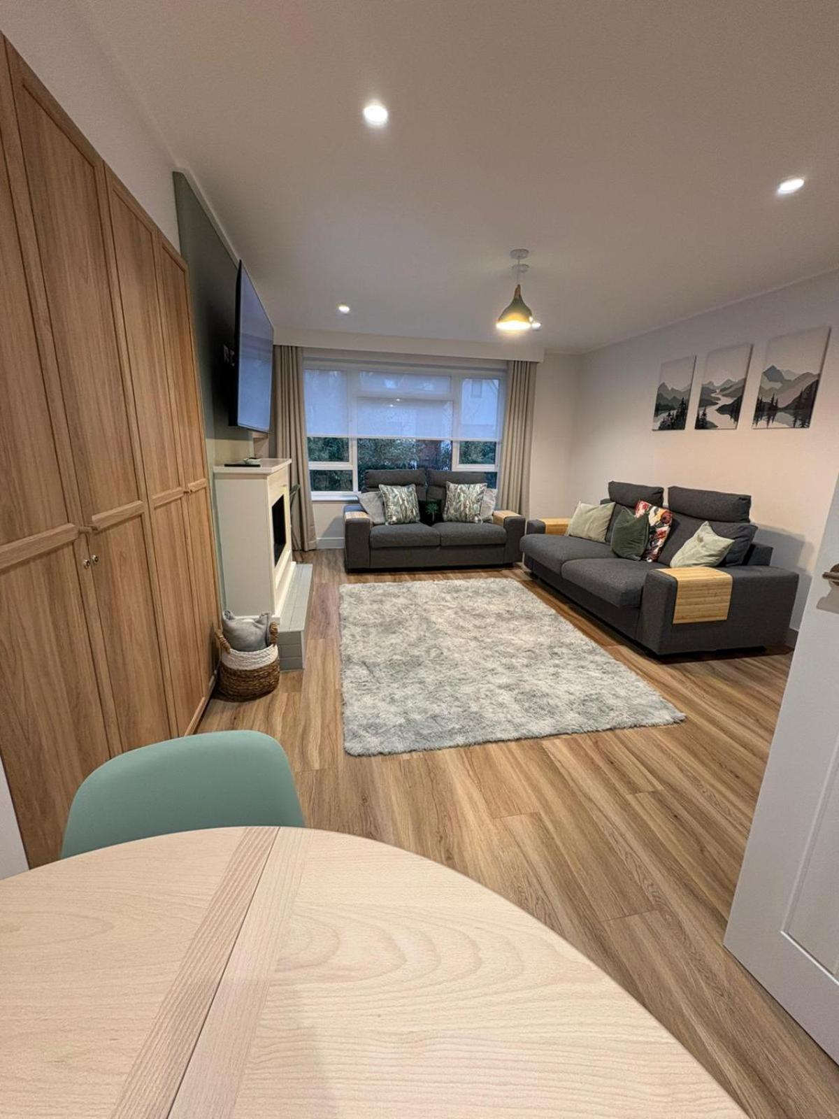 Stylish 2 Bedroom In North Finchley Apartamento